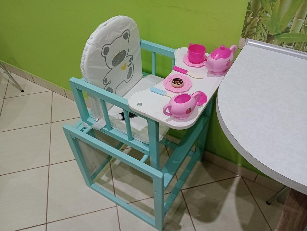 Apartament Venge -Cale Mieszkanie 46M2 Na Wylacznosc - Z Jedna Sypialnia I Jednym Sypialno-Salonem -3 Pietro Bez Windy- Rezerwacja Bez Karty Kredytowej-Klimatyzacja-Netflix-2 Lozeczka Dzieciece- Bezplatny Parking Publiczny فروتسواف المظهر الخارجي الصورة