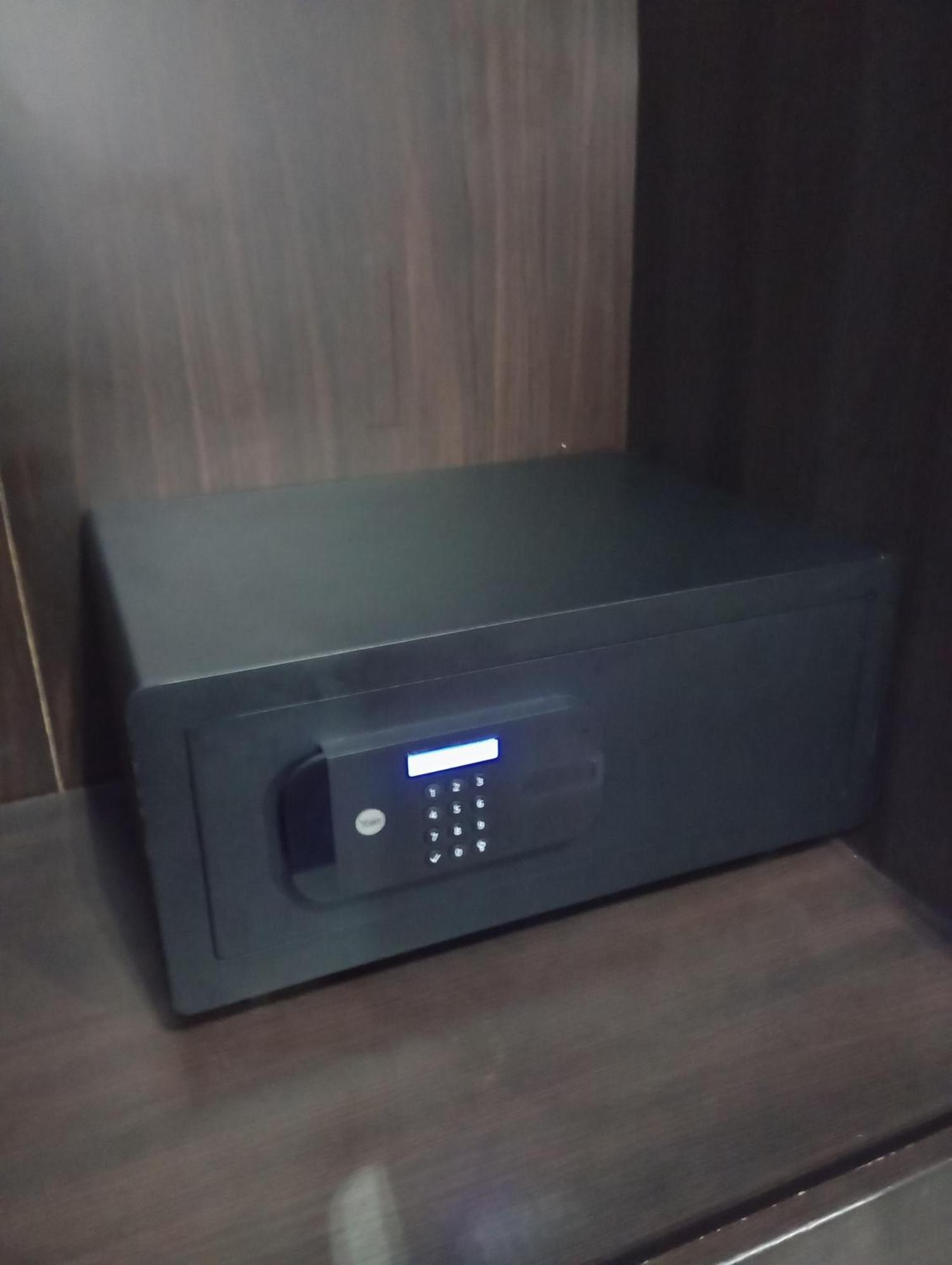 Apartament Venge -Cale Mieszkanie 46M2 Na Wylacznosc - Z Jedna Sypialnia I Jednym Sypialno-Salonem -3 Pietro Bez Windy- Rezerwacja Bez Karty Kredytowej-Klimatyzacja-Netflix-2 Lozeczka Dzieciece- Bezplatny Parking Publiczny فروتسواف المظهر الخارجي الصورة