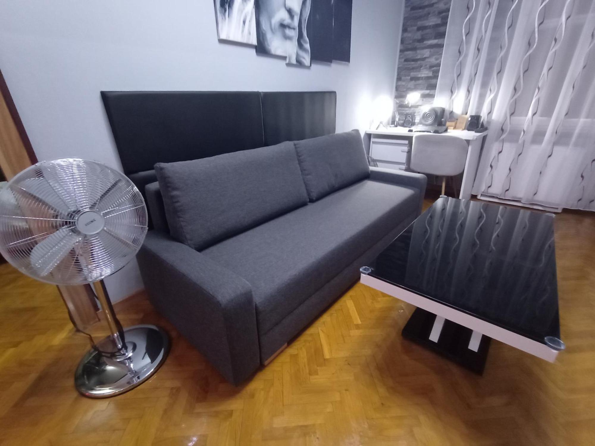 Apartament Venge -Cale Mieszkanie 46M2 Na Wylacznosc - Z Jedna Sypialnia I Jednym Sypialno-Salonem -3 Pietro Bez Windy- Rezerwacja Bez Karty Kredytowej-Klimatyzacja-Netflix-2 Lozeczka Dzieciece- Bezplatny Parking Publiczny فروتسواف المظهر الخارجي الصورة